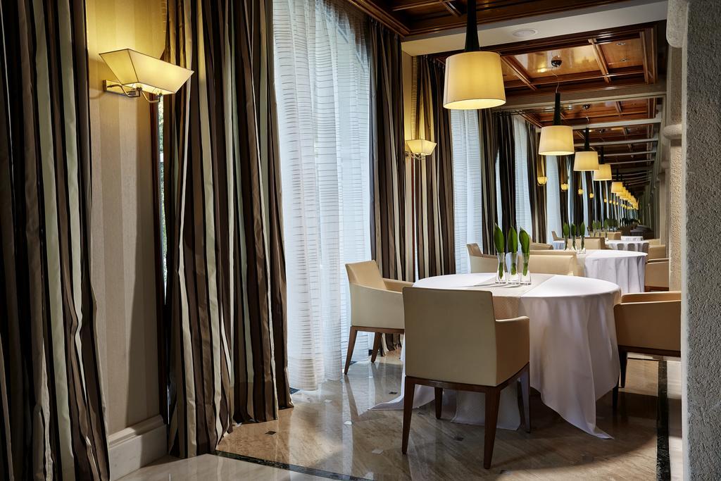 Отель Rodos Park 5*