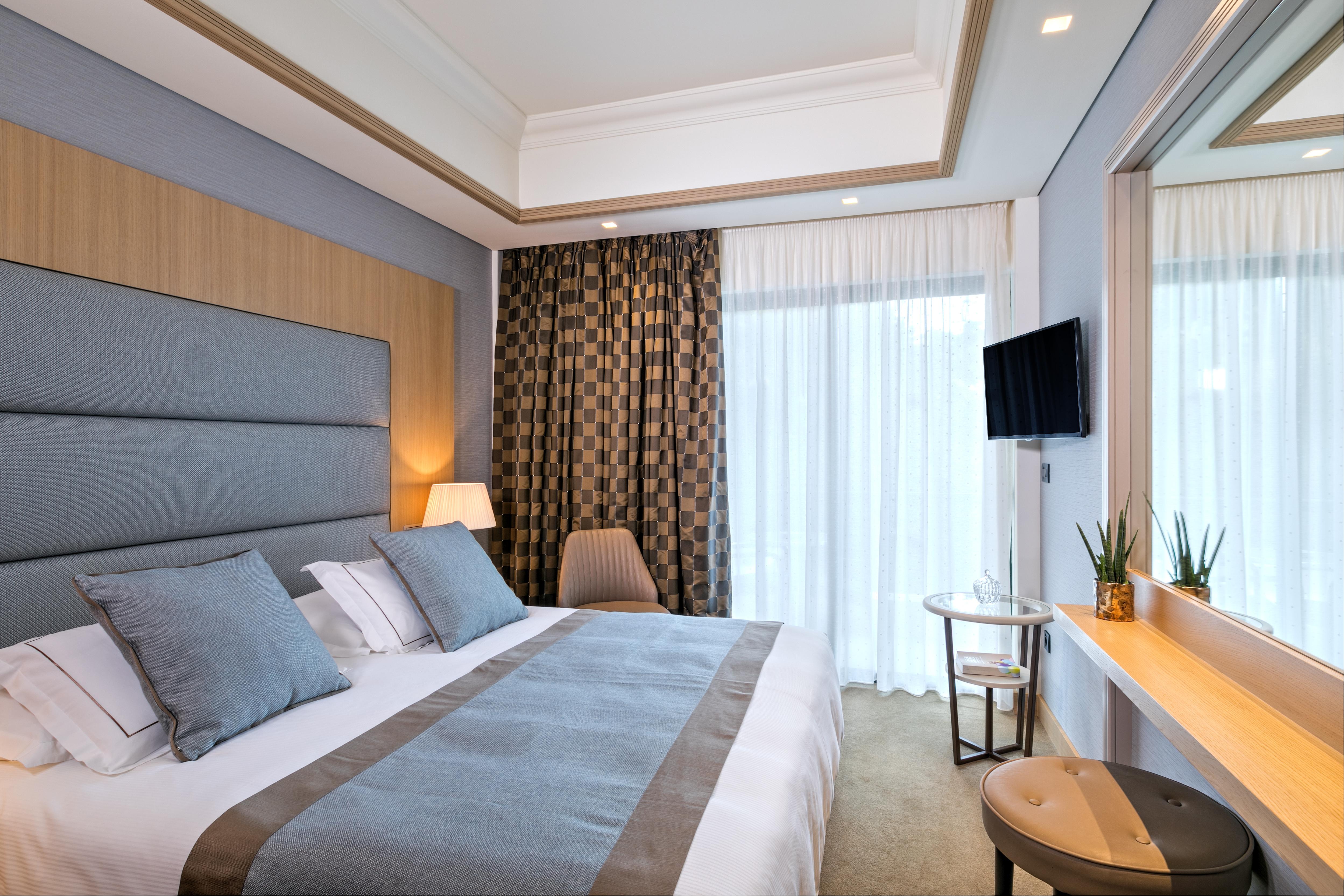 Отель Rodos Park 5*